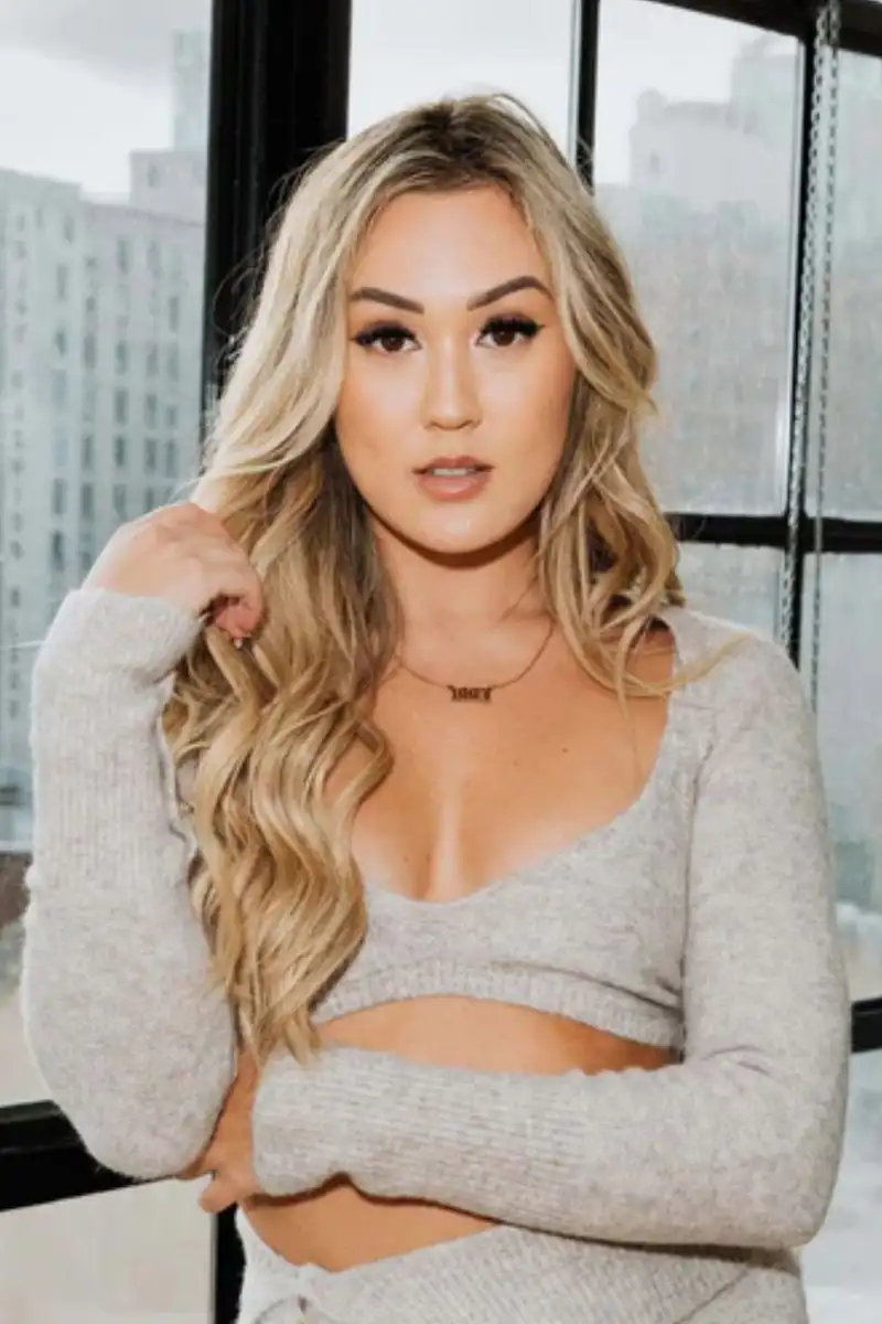 Lauren Riihimaki