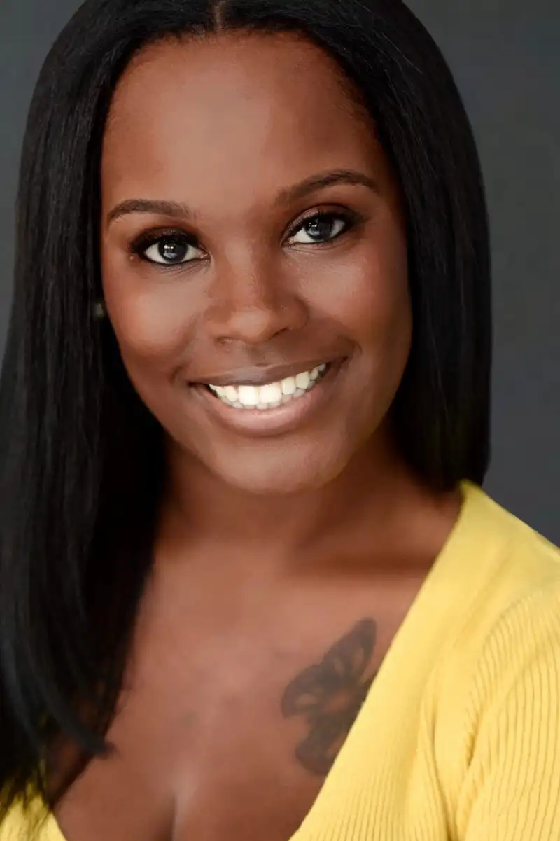 Shalèt Monique