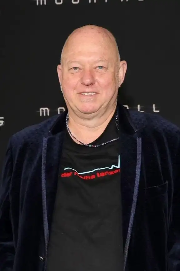 Carsten H.W. Lorenz