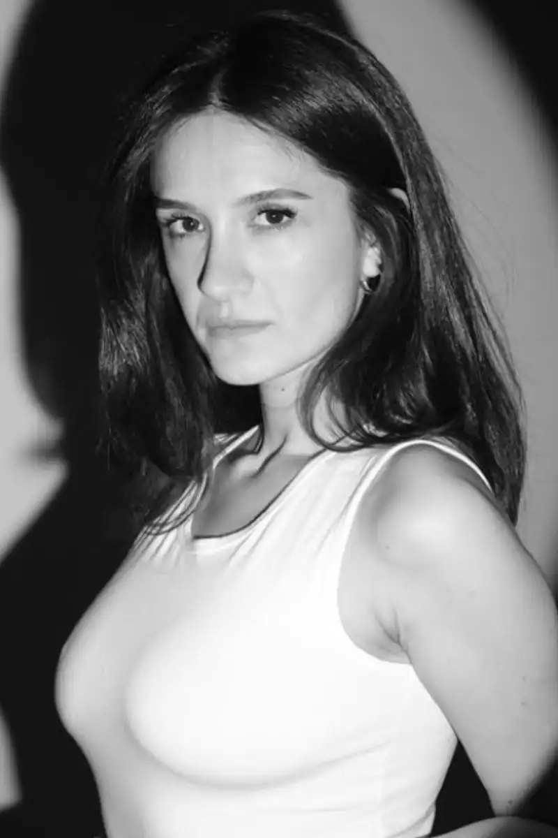 Büşra Ayata