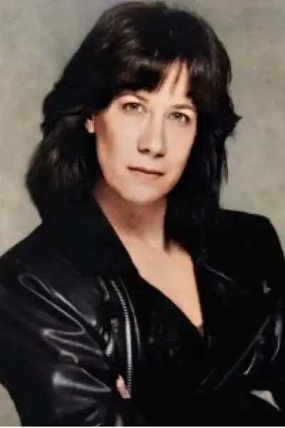 Leslie Hoffman