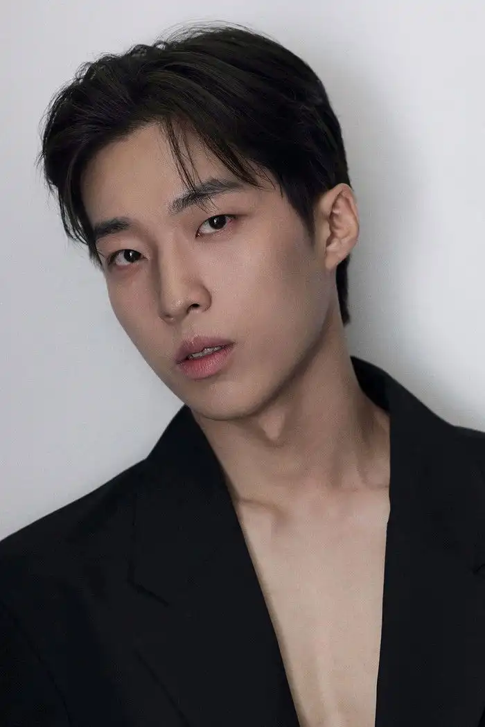 Si-Yun Park