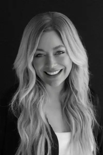 Carly Zucker