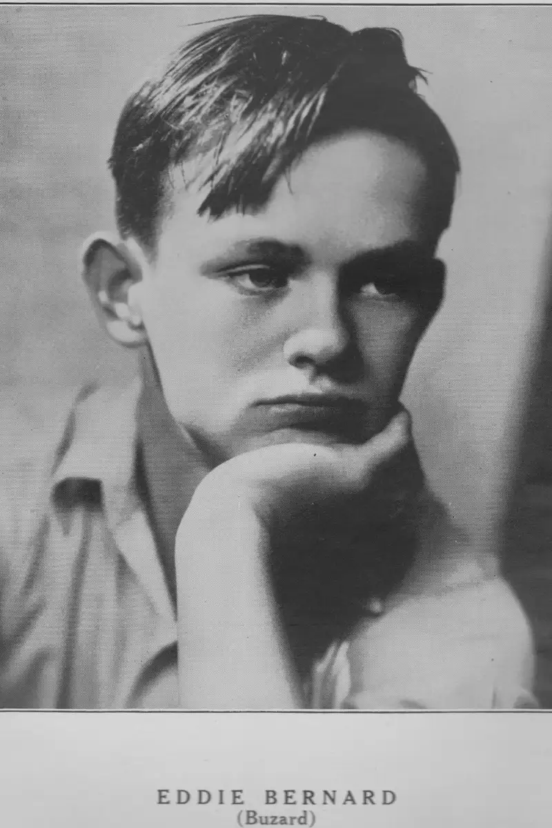 Eddie Buzard