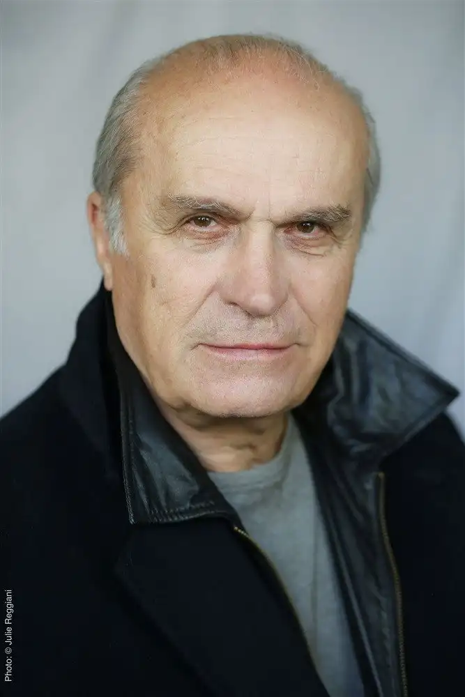 Yves Arnault