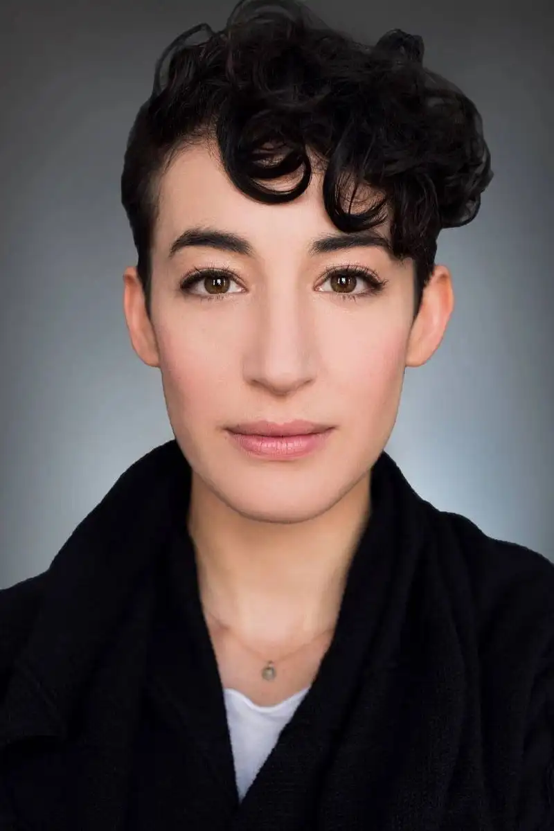 Sara Farb