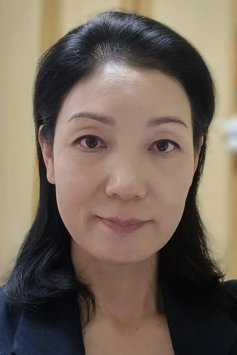 Ahn Young-mi