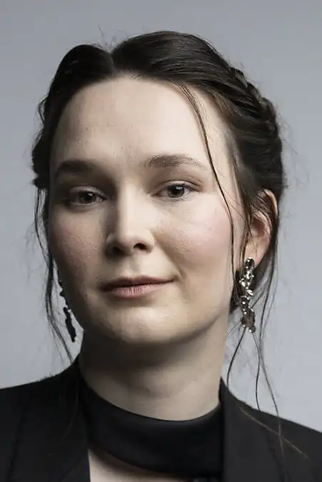 Zoë Më