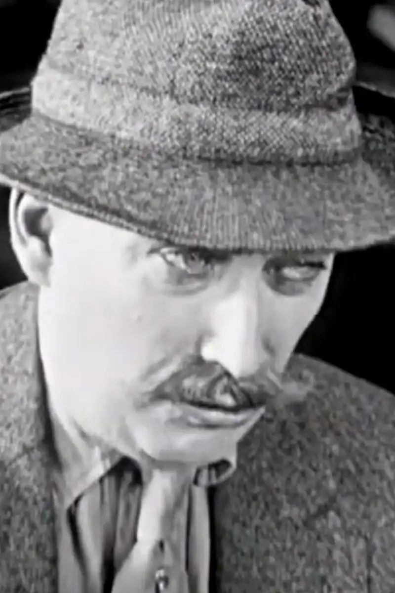 Louis Dean