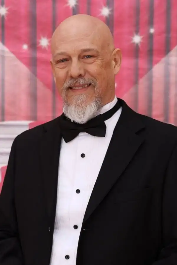 Klark McIntyre