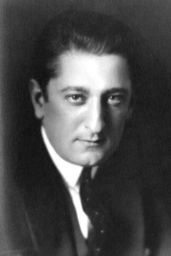 Allen Holubar