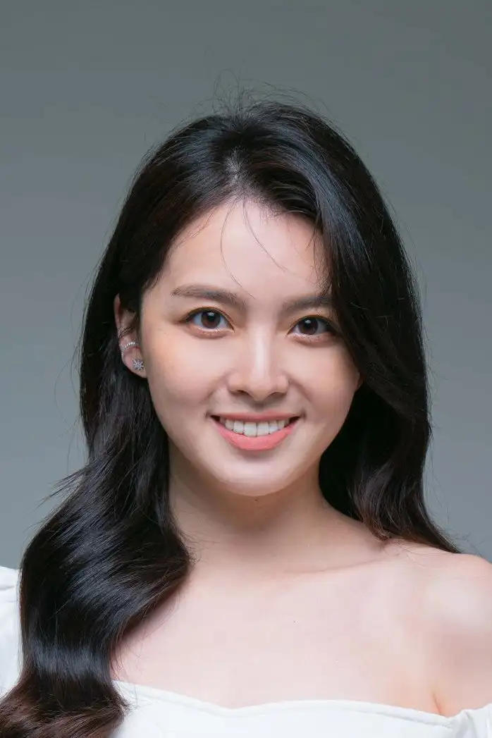 Tzu-Ling Kan