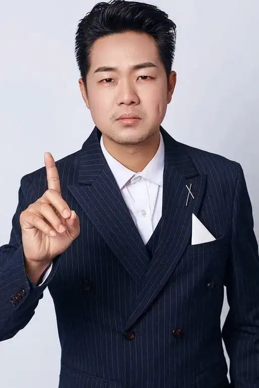 甄少华