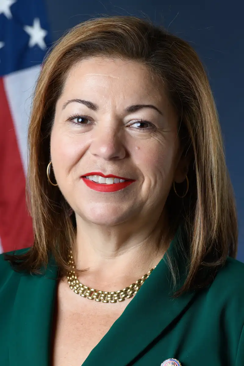 Linda Sánchez