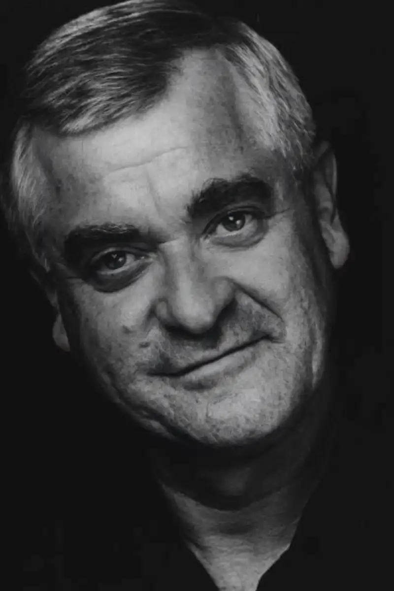 Douglas Hedge