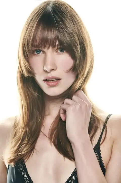 Stephanie Groll