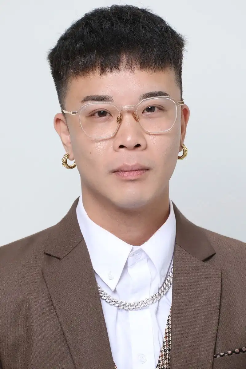 Kevin Tong