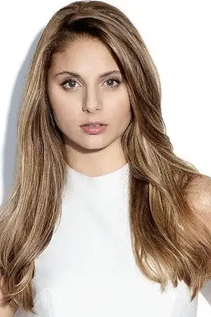 Carina Zavline