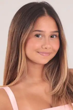 Nathália Costa