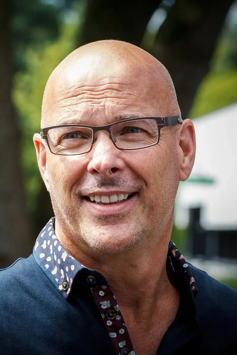 Rob Kamphues