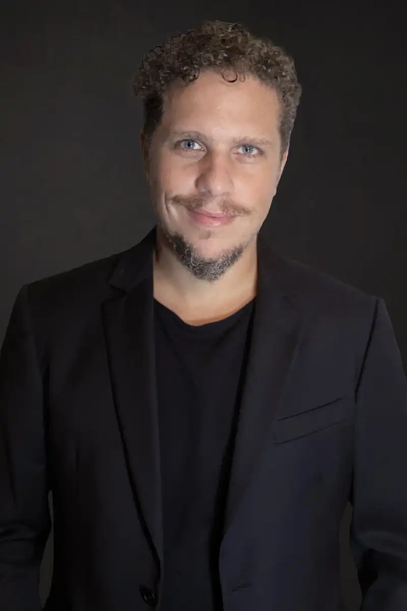 Gary Alazraki